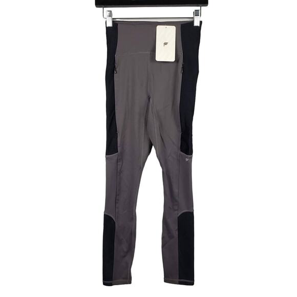 NEW! Fabletics High Waisted Motion365 Run 7/8 Leggings - XS - Picture 1 of 5